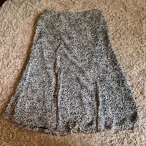 🌹 JM Collection Printed Midi Skirt Size 18